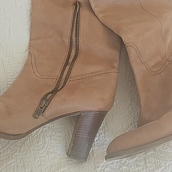 J Crew  tall high  heel boots - Picture 2 of 9